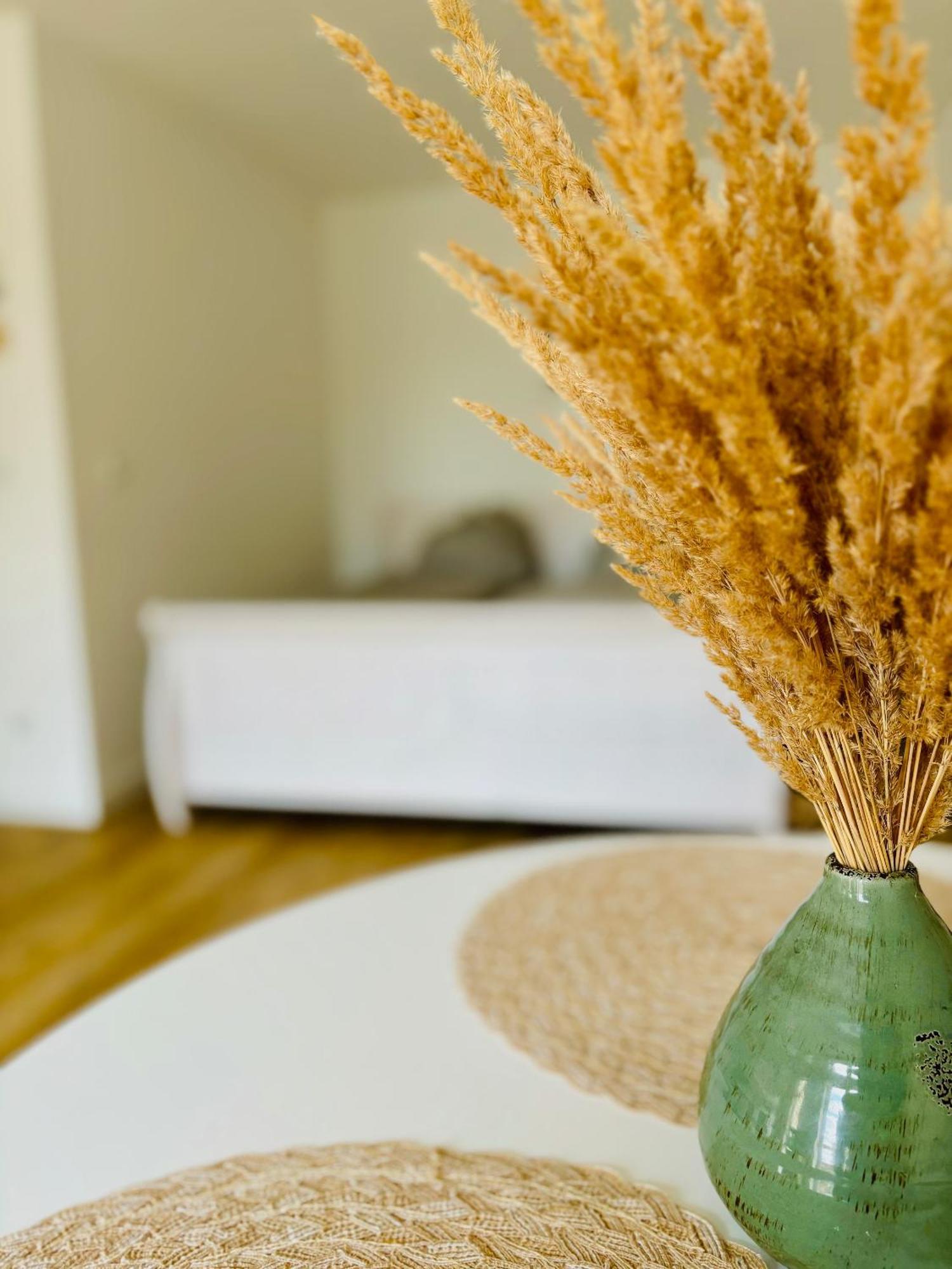 Apartment Beautiful Wlan I Smart-tv I Kueche I Balkon *